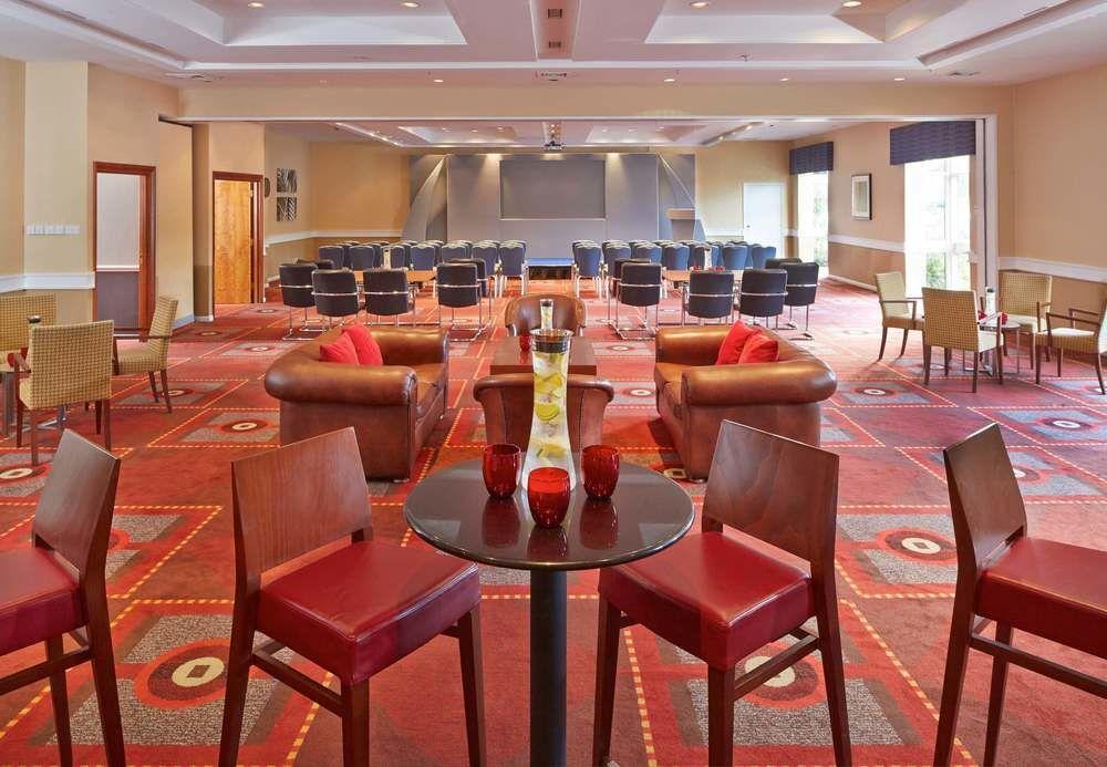Delta Hotels By Marriott Northampton Exterior foto