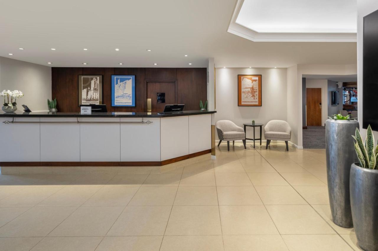 Delta Hotels By Marriott Northampton Exterior foto