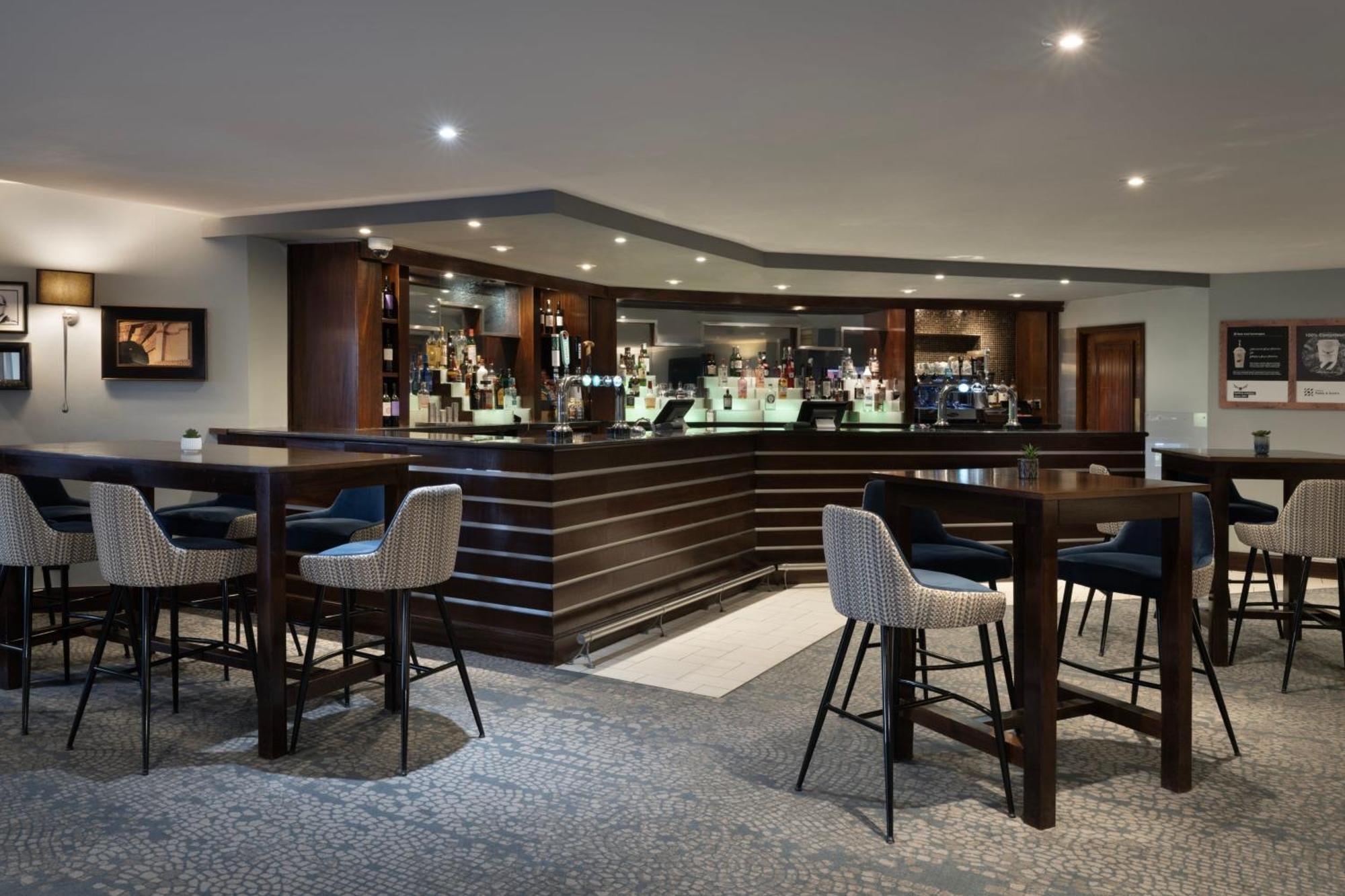 Delta Hotels By Marriott Northampton Exterior foto